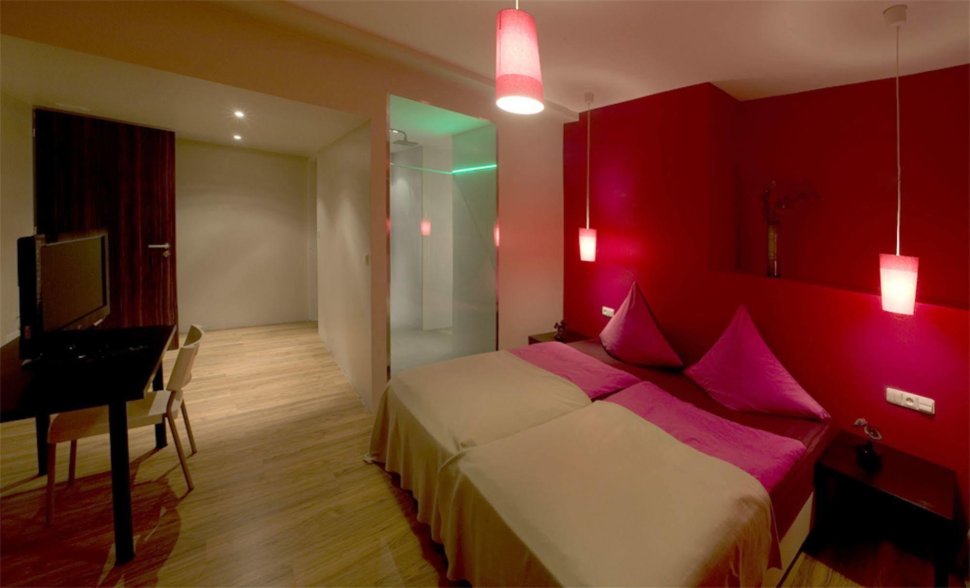 Hotel Purpur Praga Quarto foto